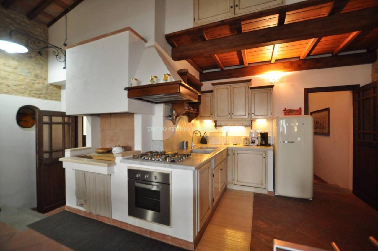 Charming Self House - 5