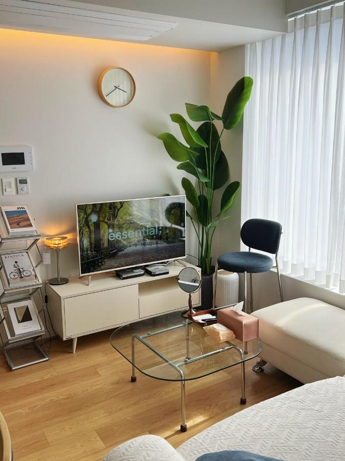 Suite samsung cozy and cozy house in the city center subway walk 5 minutes free parking new construction