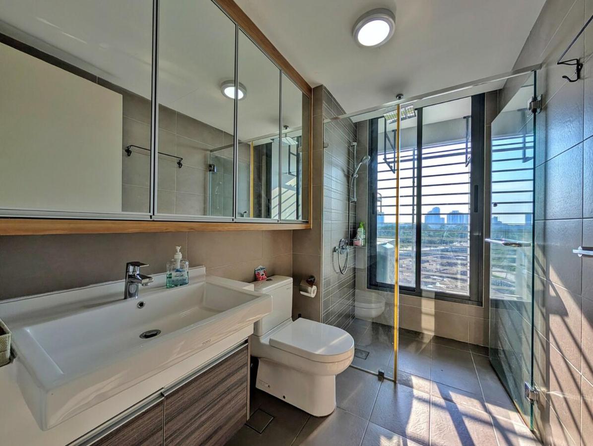 Family Friendly Designer Studio At Puteri Harbour - 3