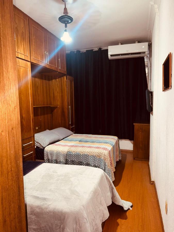 EXCELENTE AP QUARTO E SALA aceito 5 PESSOAS POSTO 6 COPA AO LADO DA DELEGACIA 13 DP - 2