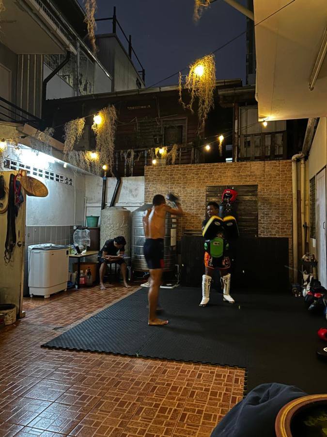 Munchies Bed & Breakfast - 5