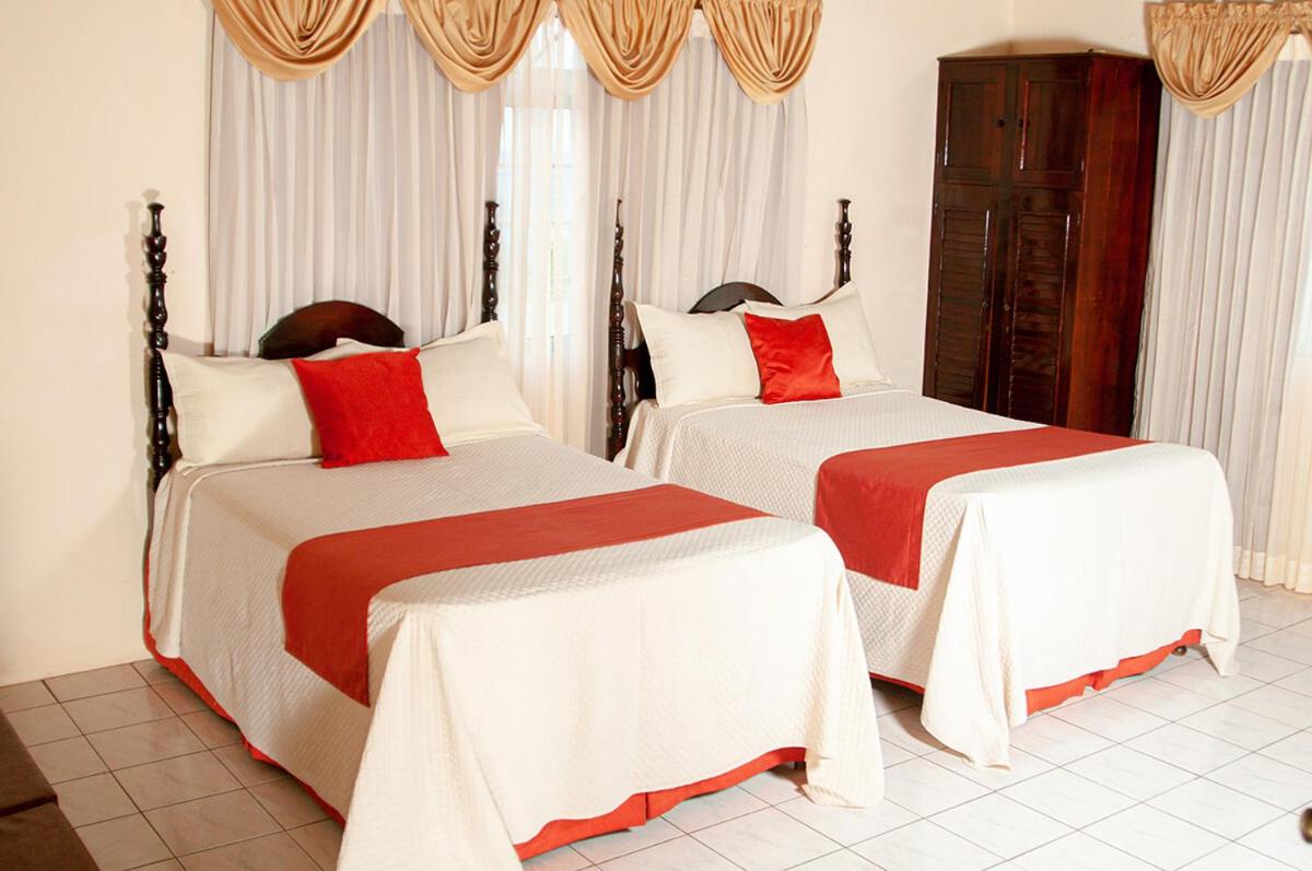 Global Villa Hotel Restaurant and Conference center - 2