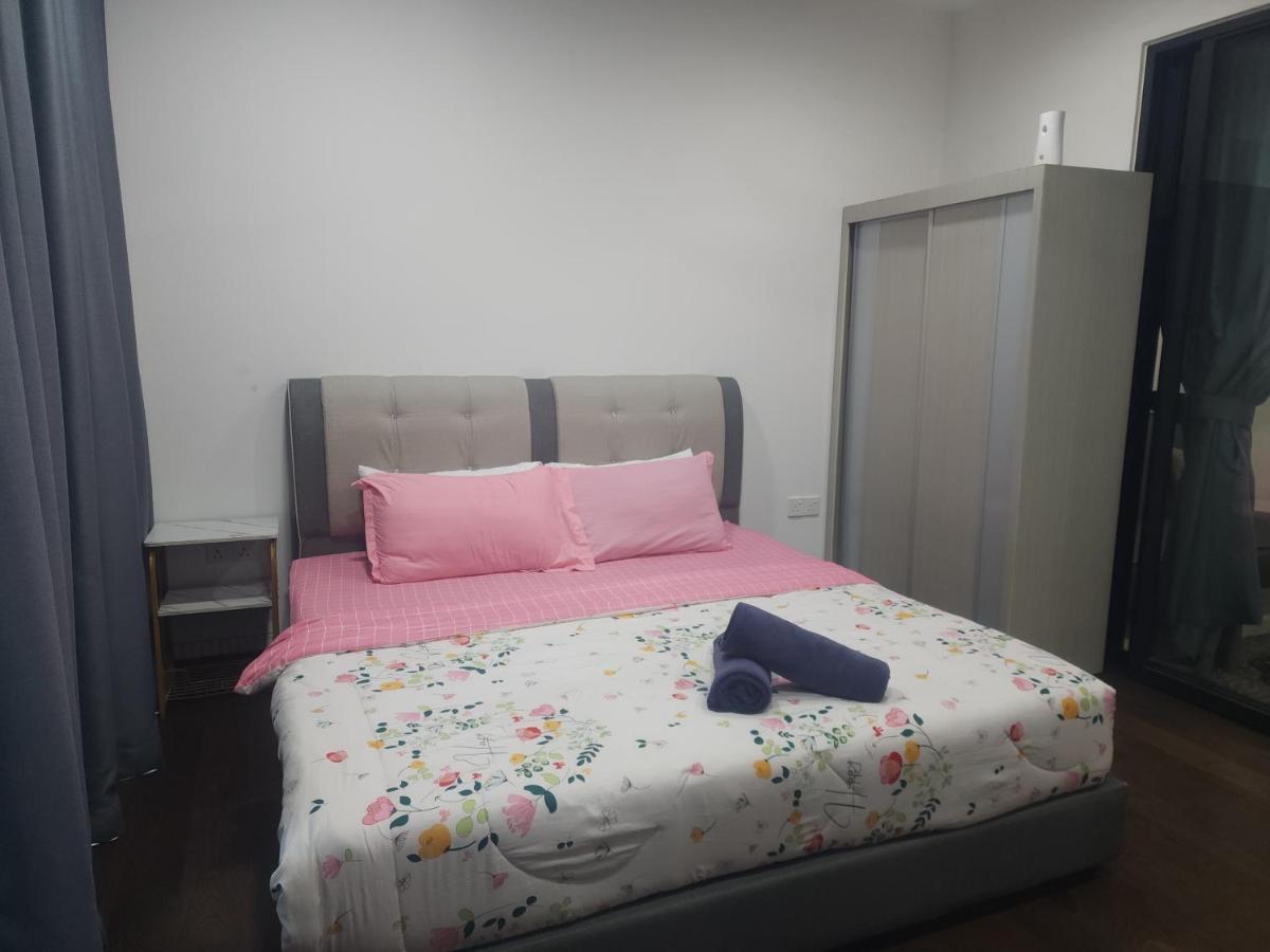 Almas suites c17 by Hairis Homestay - 2