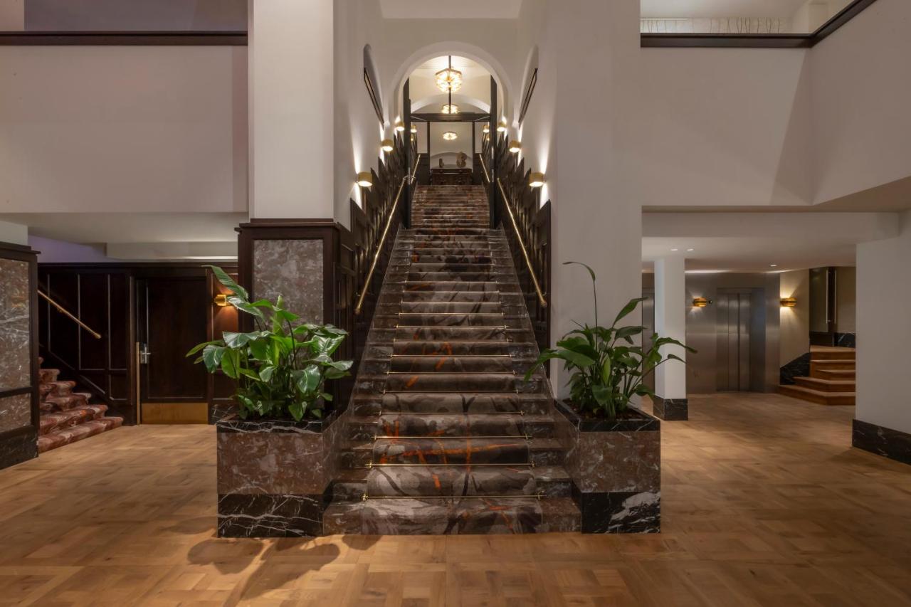 Clayton Hotel Amsterdam American - 3