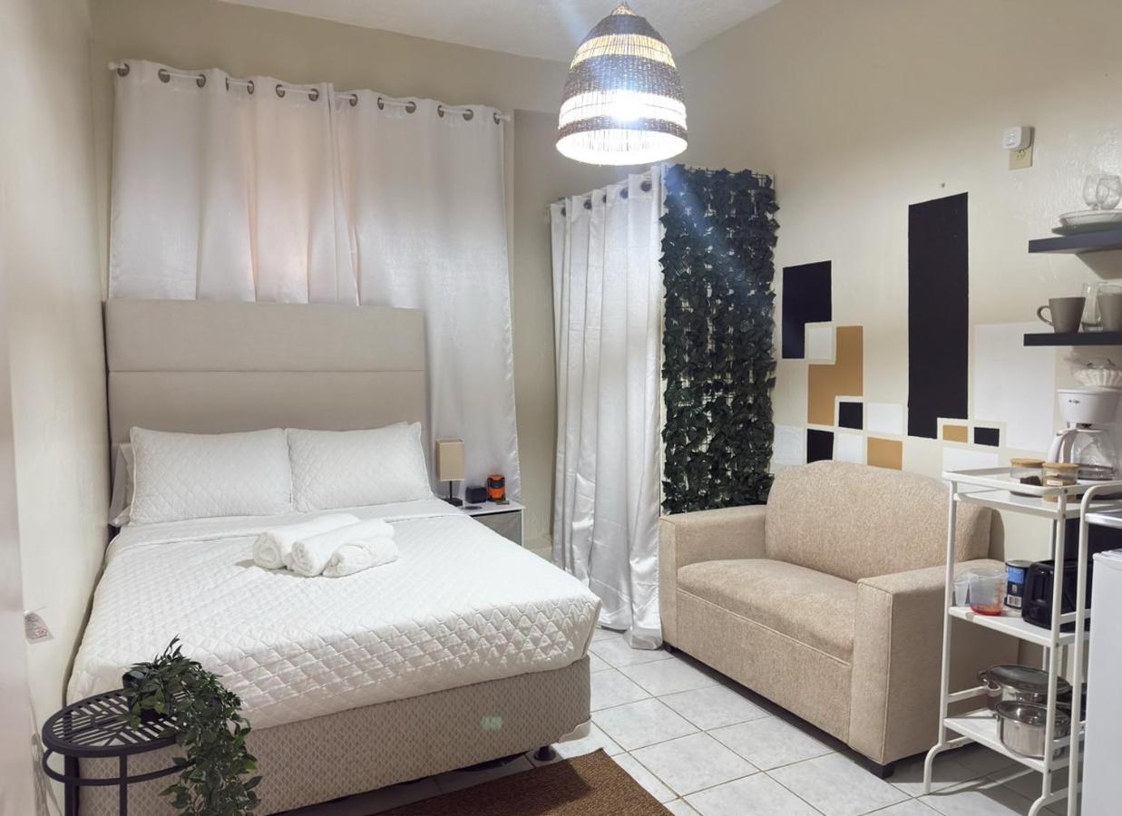 Boricua 3 Studio Apt C Air Conditioning Wi Fi