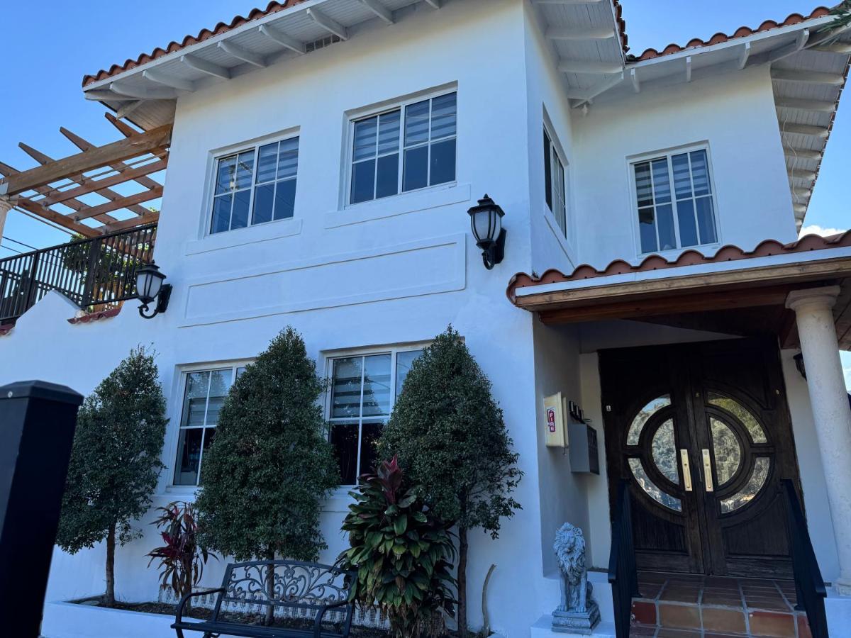 In the heart of little Havana 5