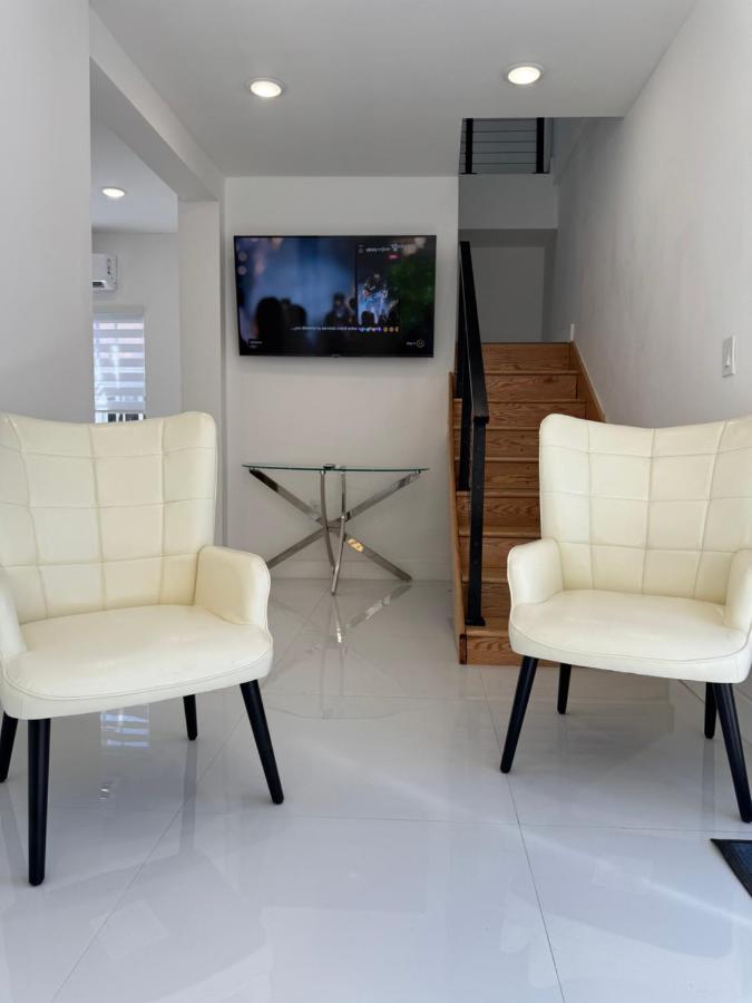 In the heart of little Havana 5 - 5