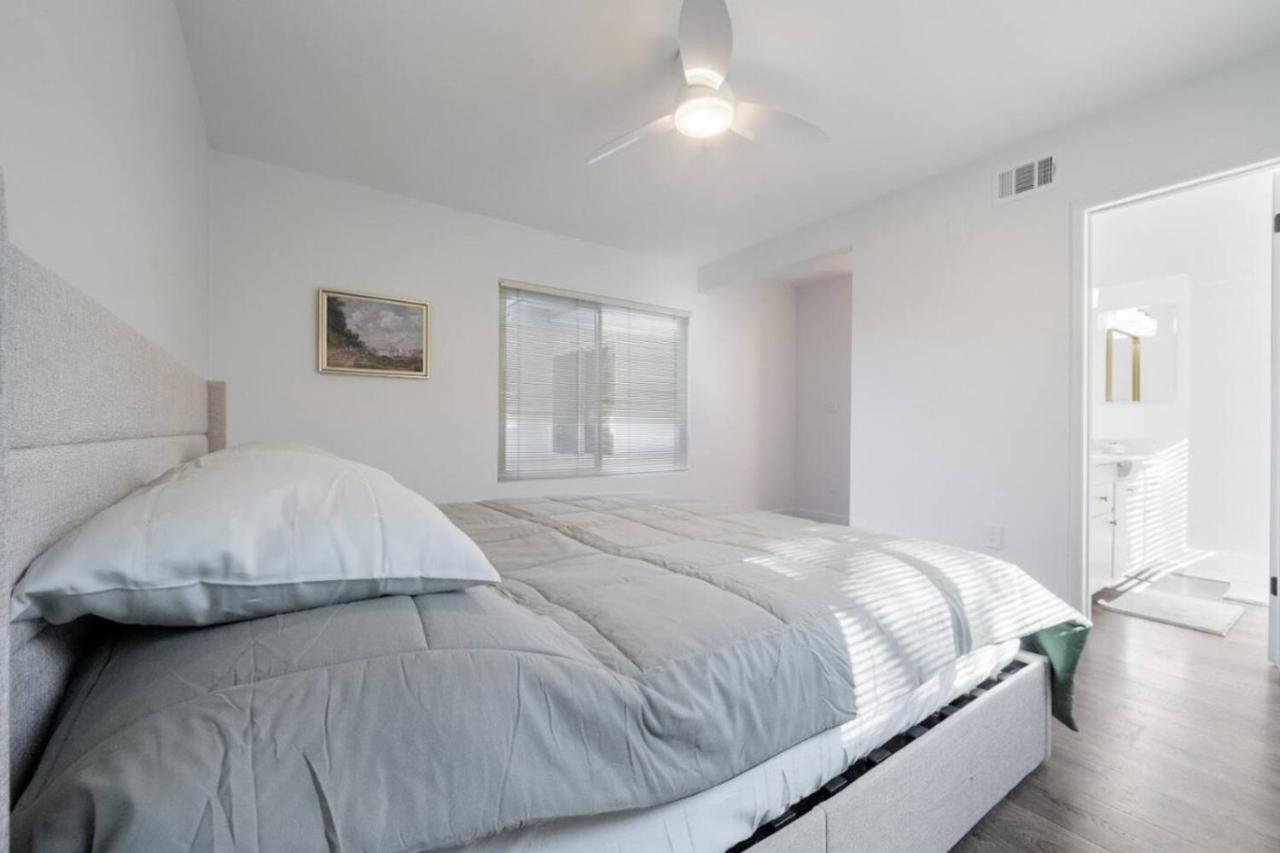 Wexford Hills Poolside Haven Backyard, BBQ - 2