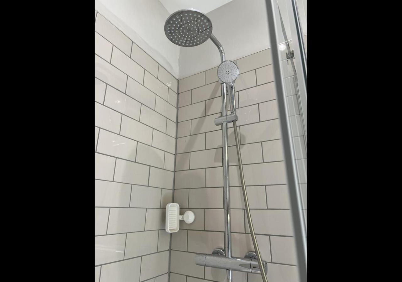 Stylish Central London Studio Perfect for Tourists & Business - 5