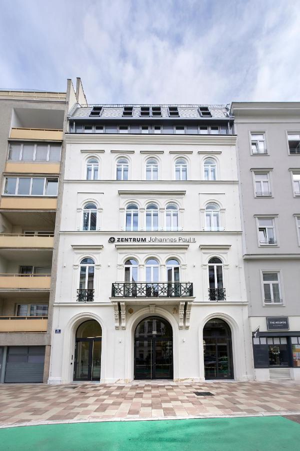 Hotel Karol