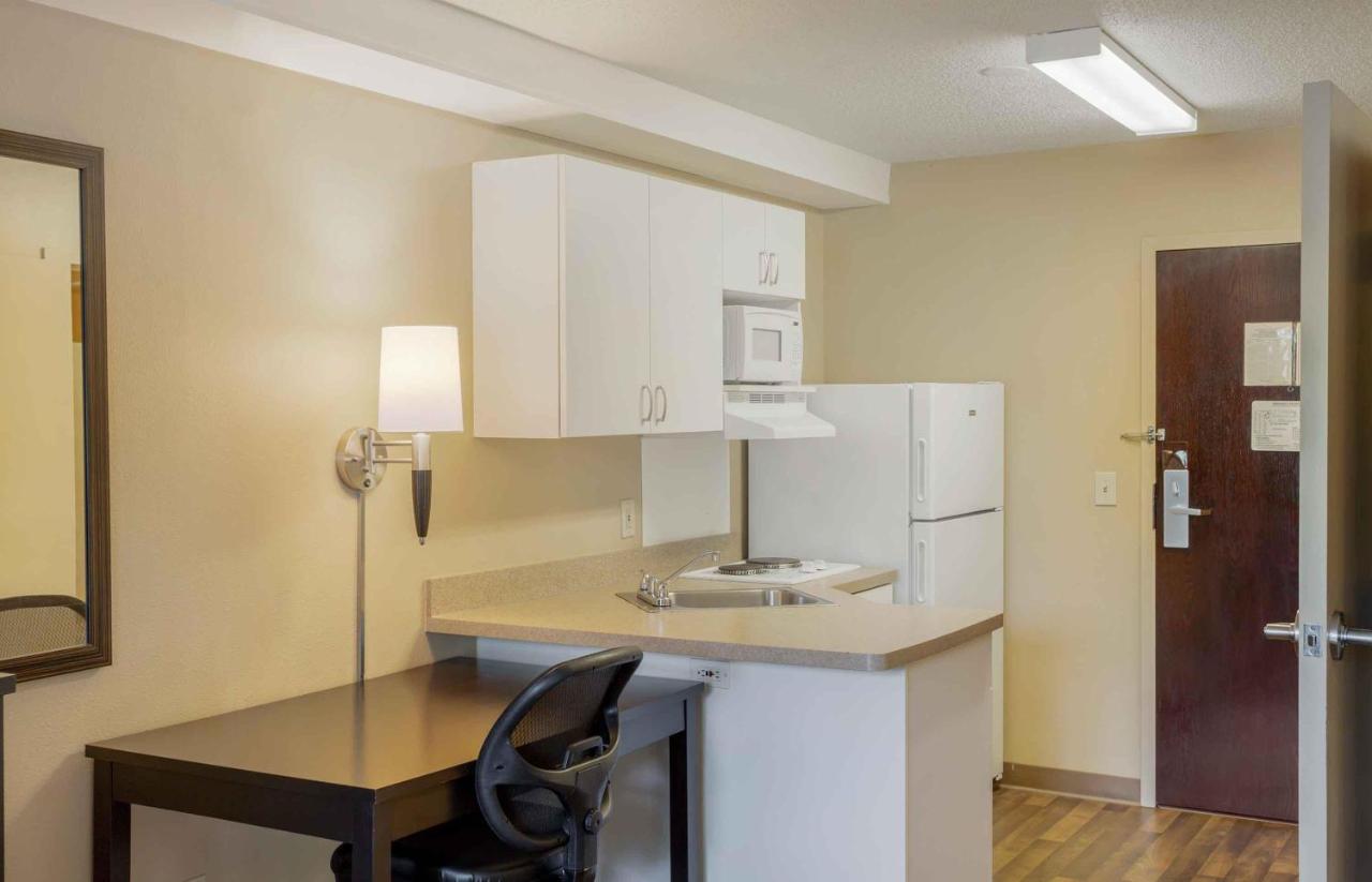 Extended Stay America Suites - New York City - LaGuardia Airport - 3