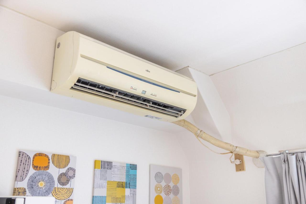 Ikebukuro 8 min walk, Kanamecho 6 min walk, 25sqm room, 2 guests, Direct access to Shinjuku, Shibuya, Tokyo, Ueno, 3 single beds - 4