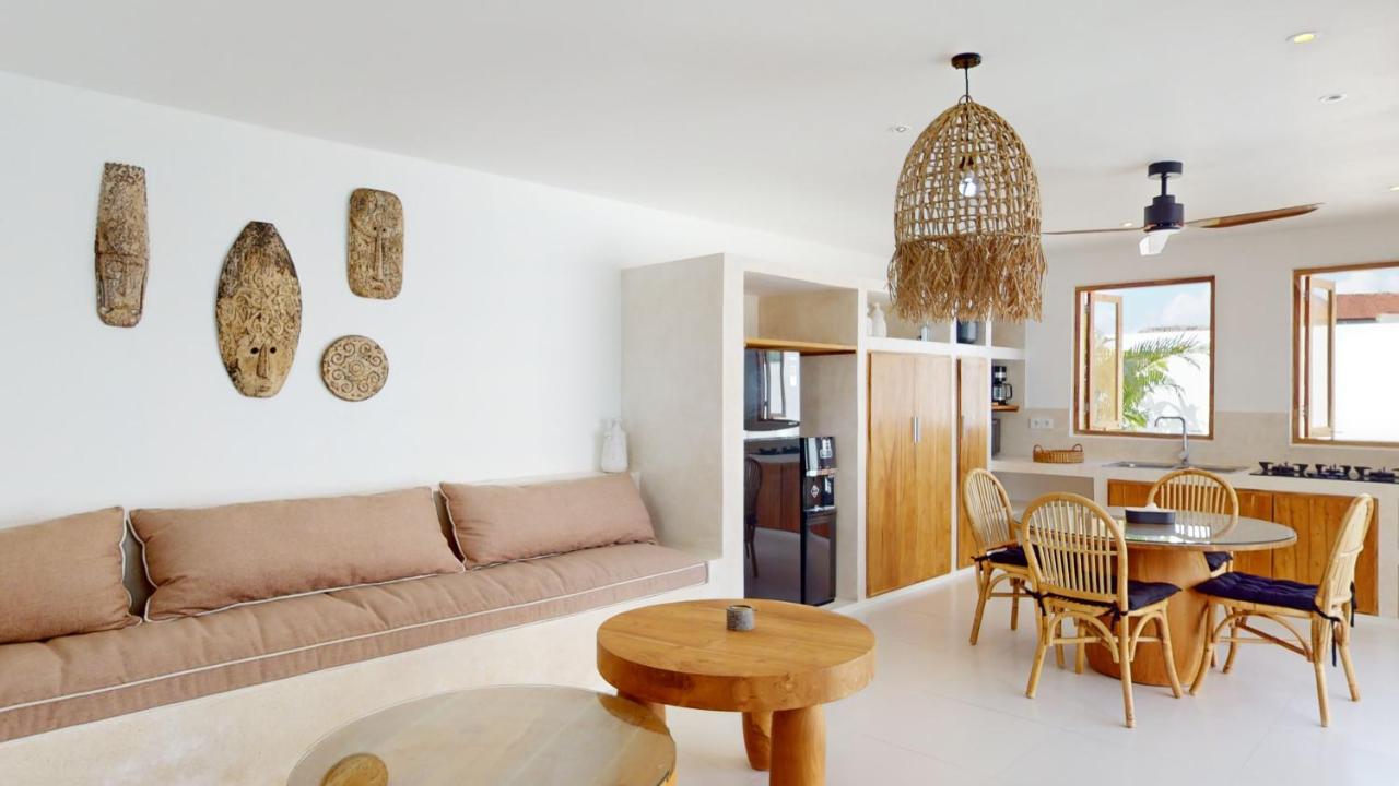 Minimalist & Bohemian 2Br Villa in Seminyak - 4