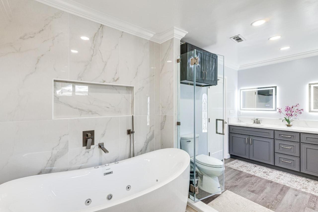 Enchanting 4-bedroom house with panoramic view in Pasadena - 3