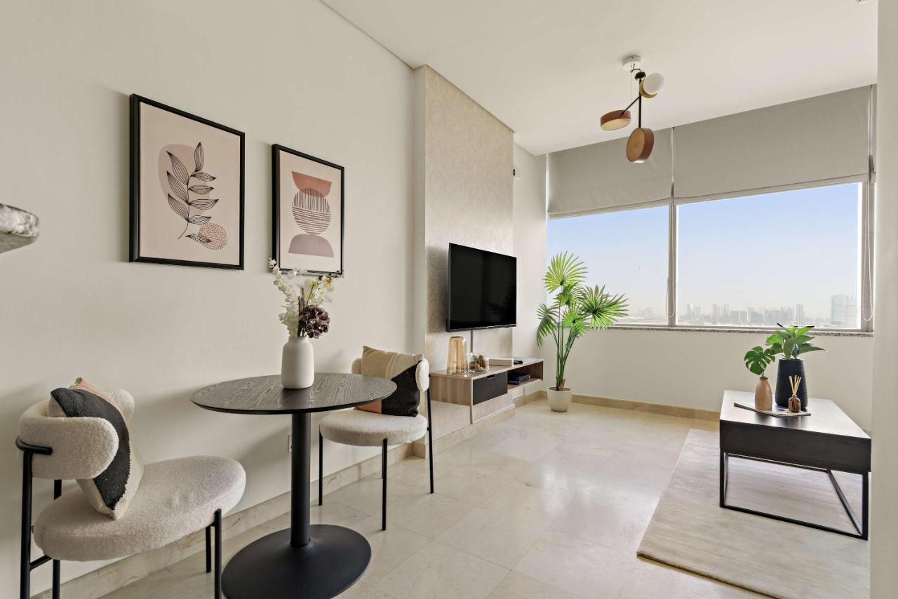 Silkhaus Vacation Homes Modern Studio in Sky Gardens Tower DIFC - 4