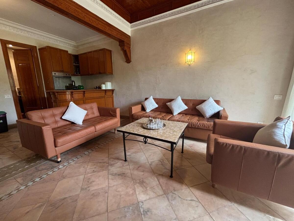 Palmeraie village , lieu exceptionnel avec jardin et piscine - 5