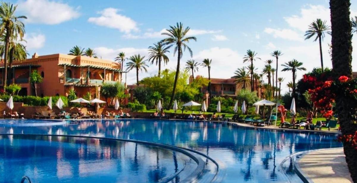 Palmeraie village , lieu exceptionnel avec jardin et piscine - 4