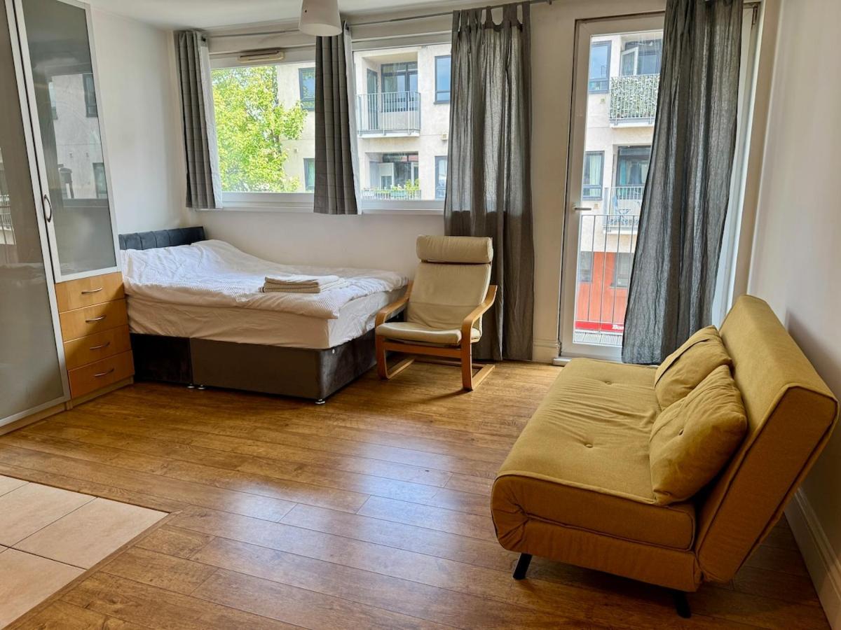 Trendy Studio Flat, 8 Minutes to central London - 2