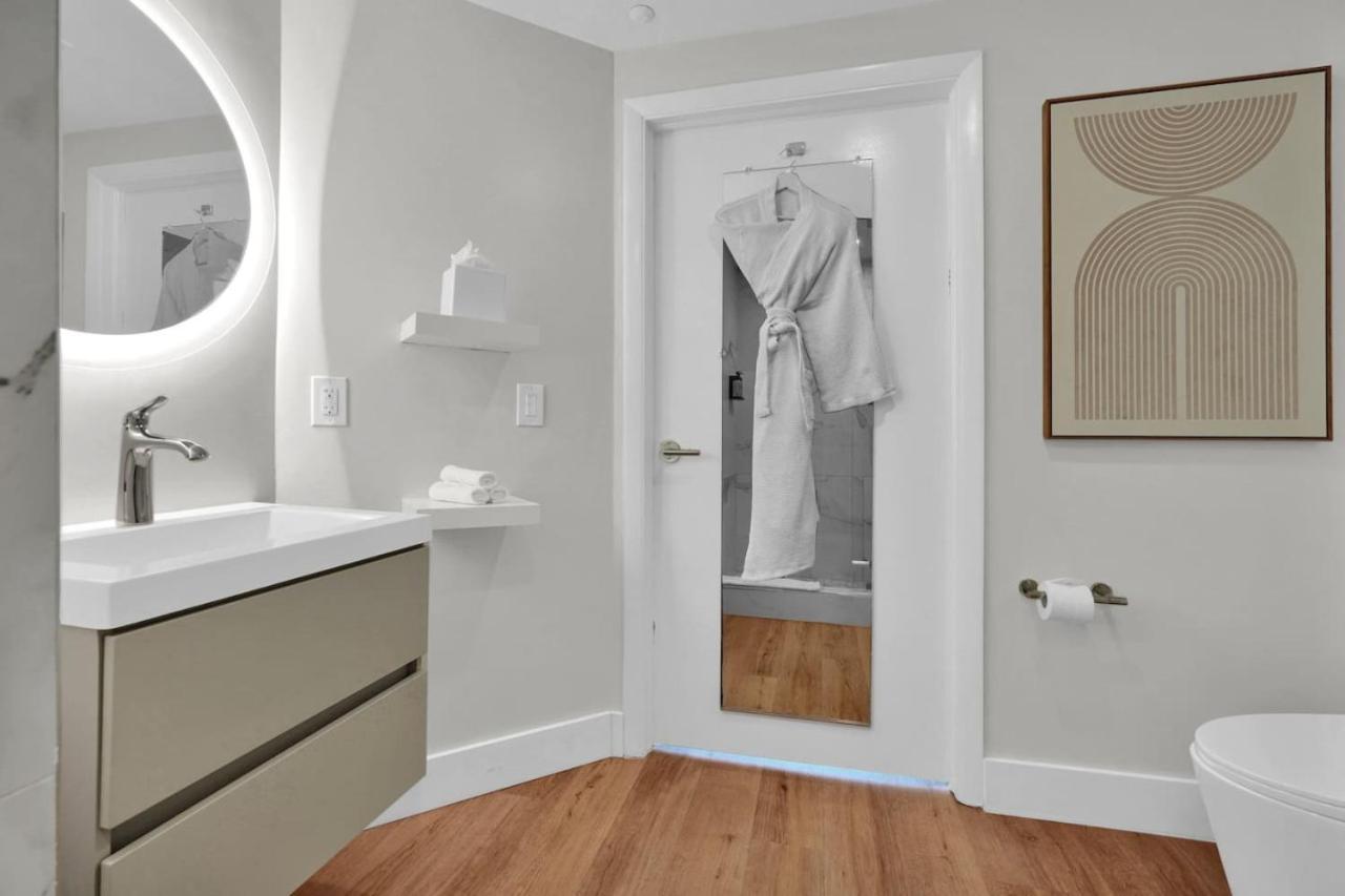 Unique Delight in Heart of Grove - 2