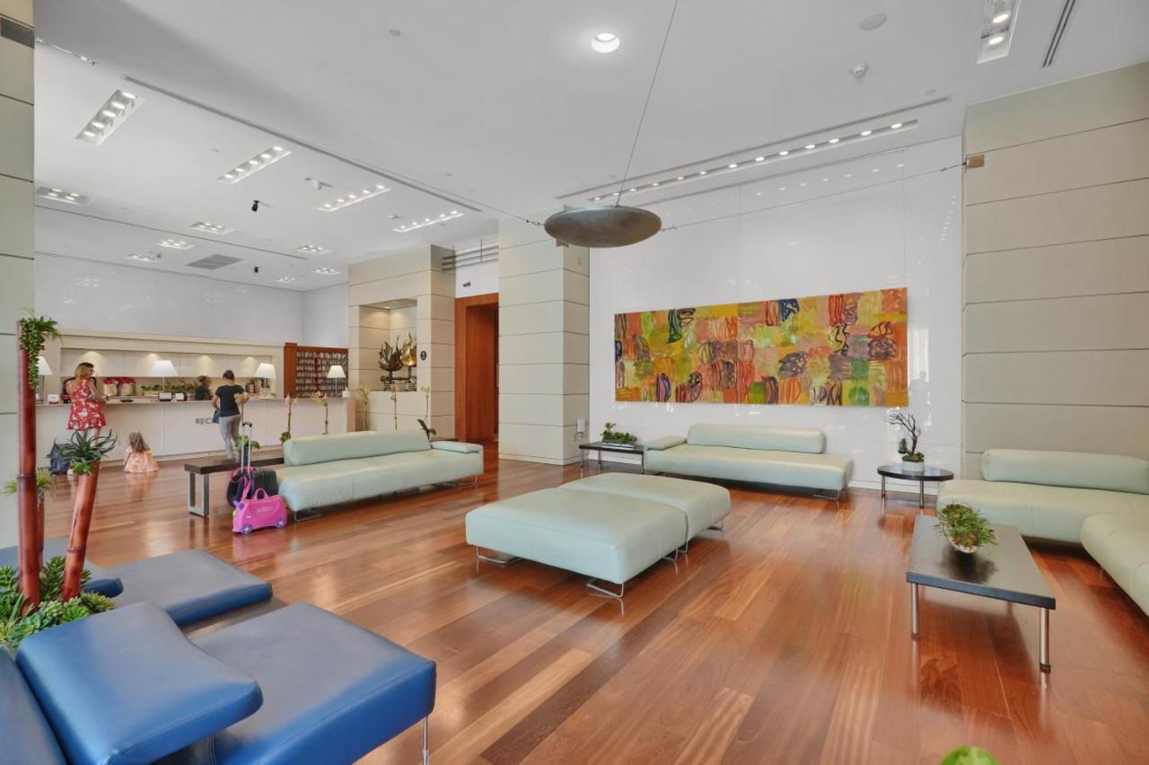 Modern Comfort Steps from the Ocean Breeze - 4