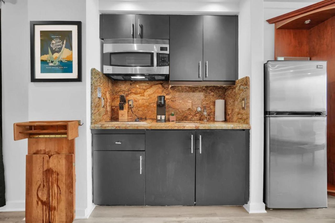 Grove Escape-Ocean Glimpse - 5