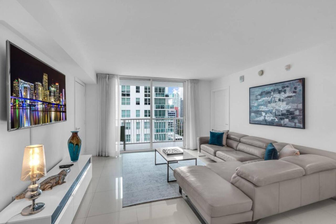 Stunning 2B2B Ocean and City Views with Free Parking