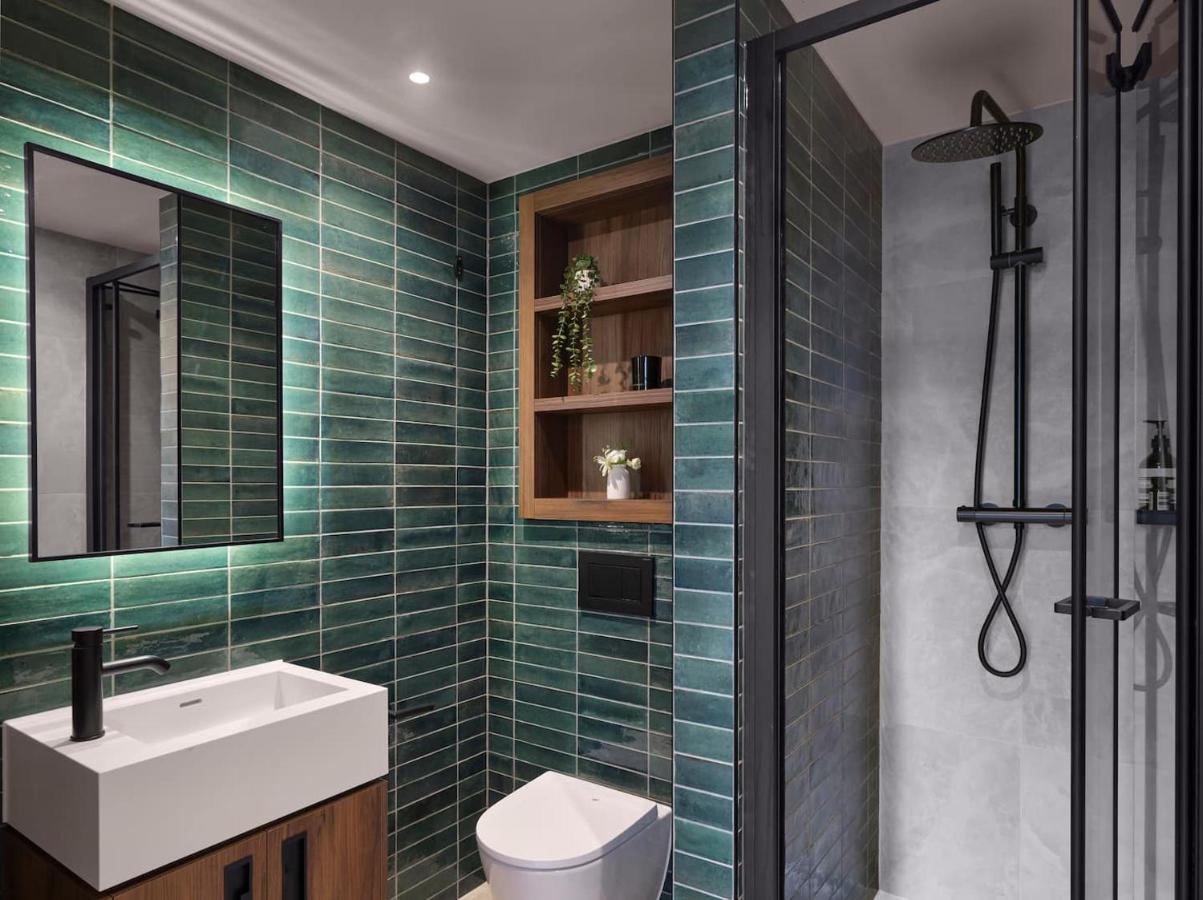 Kensington Luxury Penthouse and Studios - 3