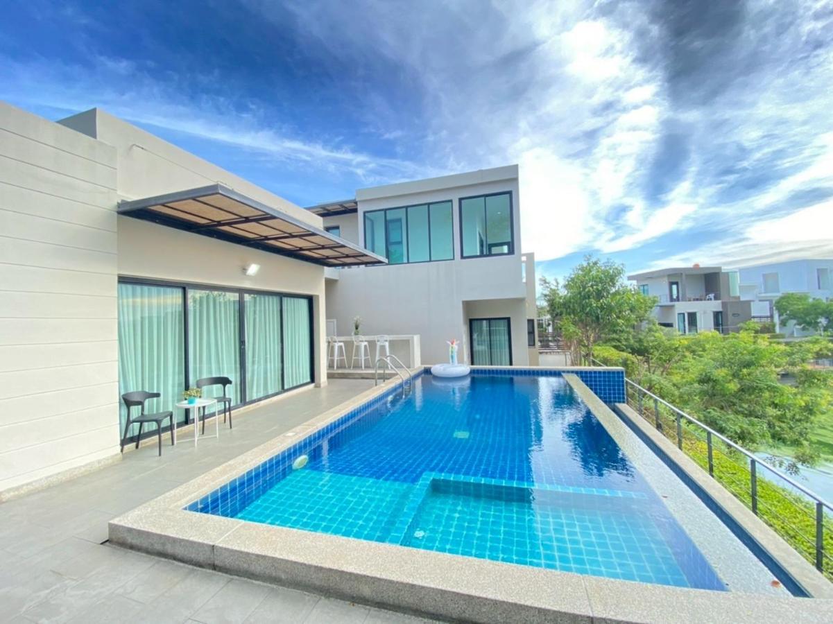 View of Lake View 3BR Villa with Private Pool Pattaya 30