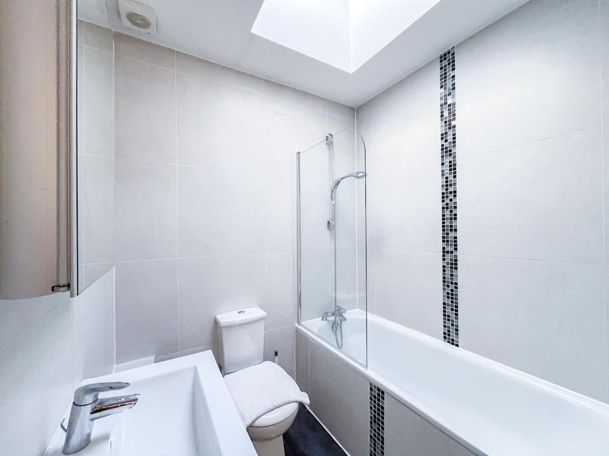 Stylish Camden Apartment C4 - 3