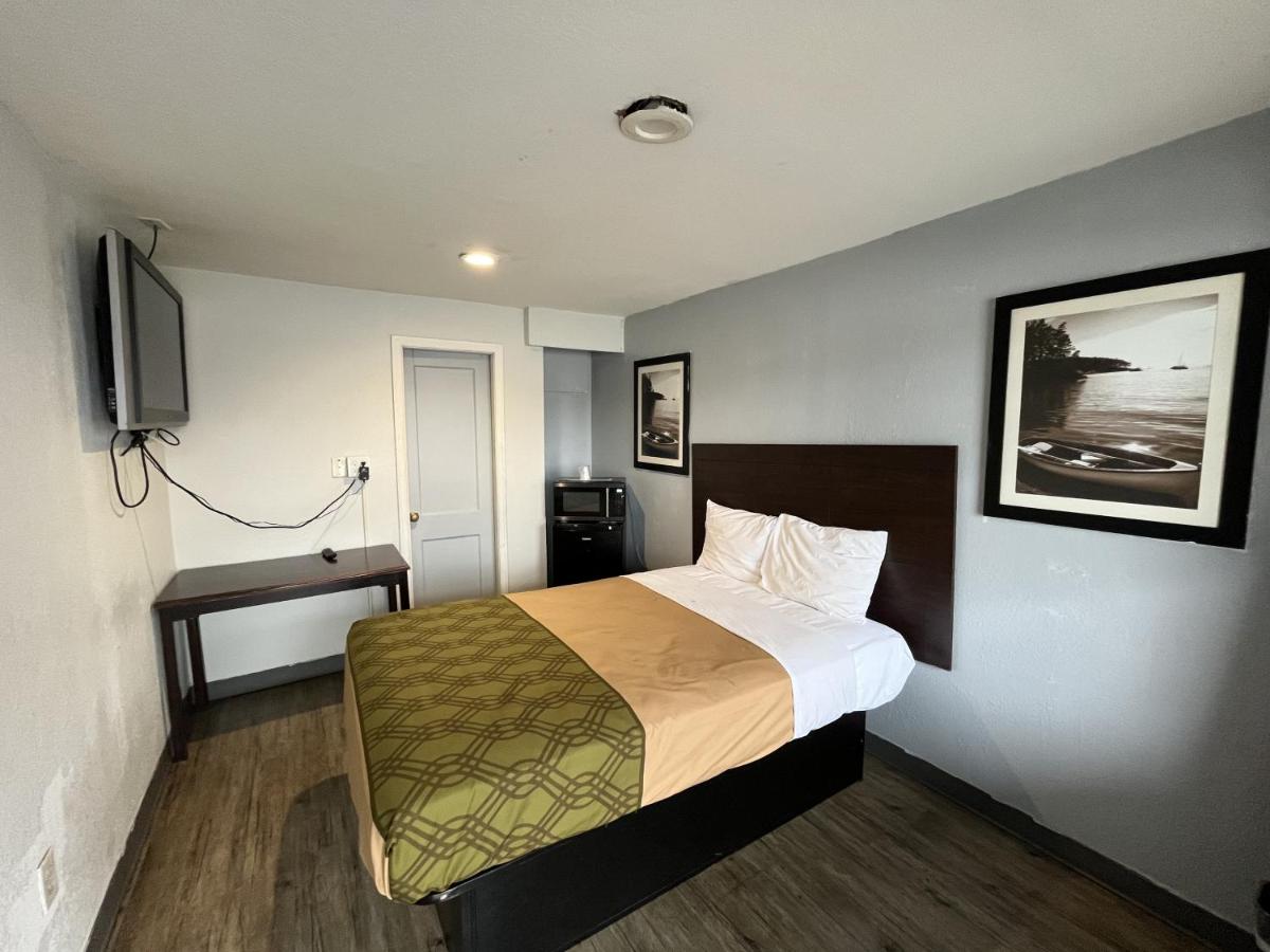 Broadway Motel — photo 17