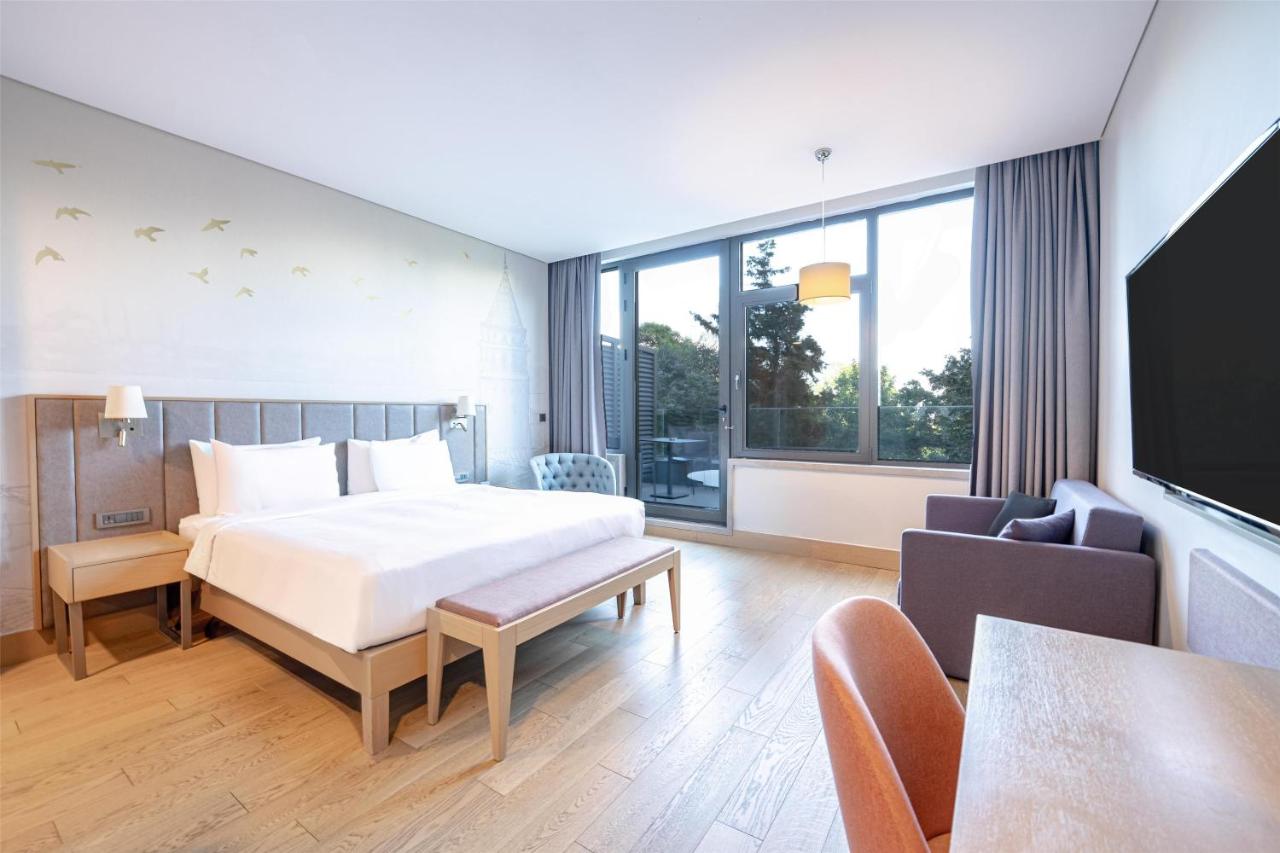 Radisson Hotel Istanbul Harbiye - 2