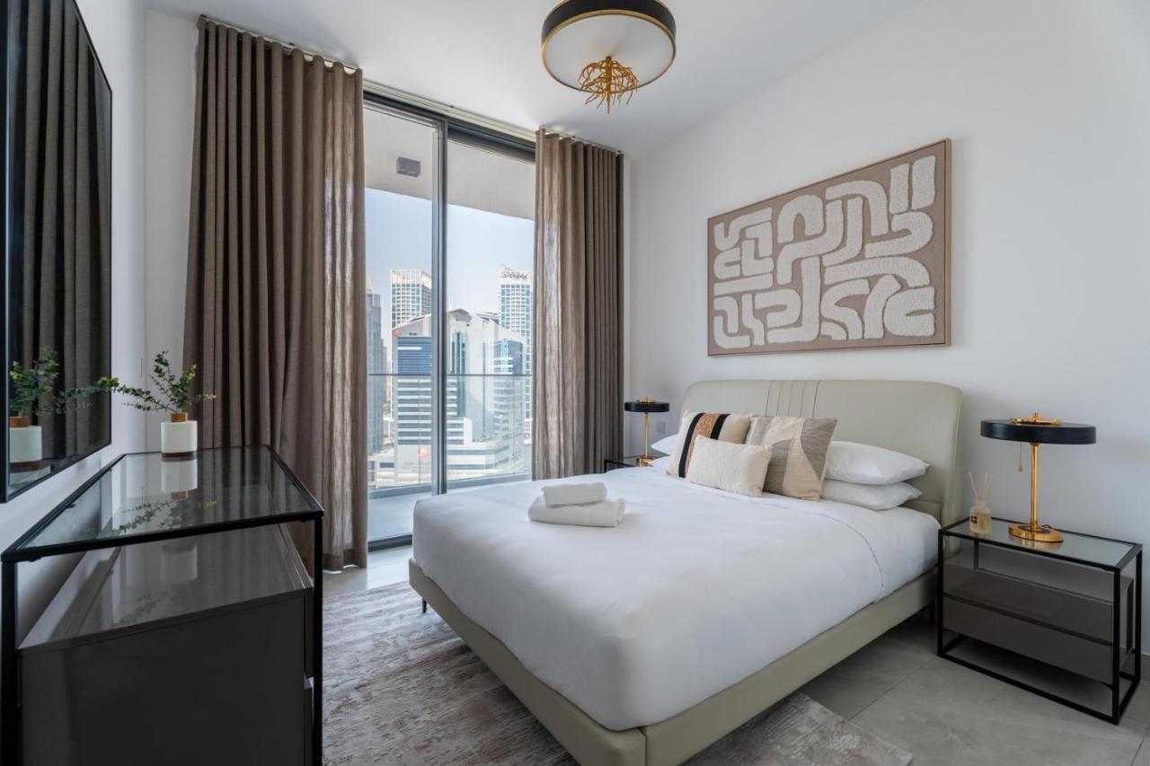 GuestReady - Dubai Skyline & Canal View | 1 BHK - 2