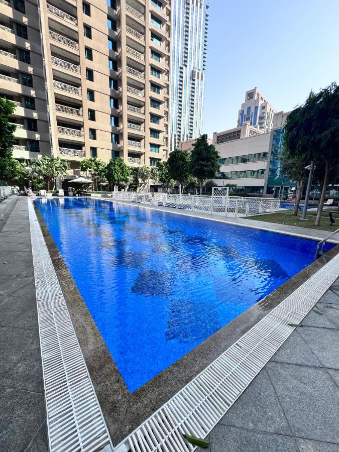 Simply Comfort Vacation Homes Rental Luxury Apartment Fontaine View & Burj Khalifa at Emaar 29 Boulevard - 4