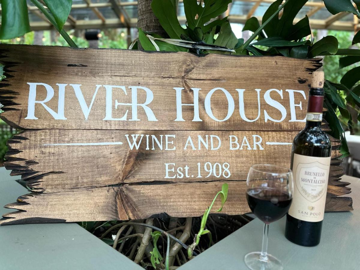 Miami River Inn — photo 13