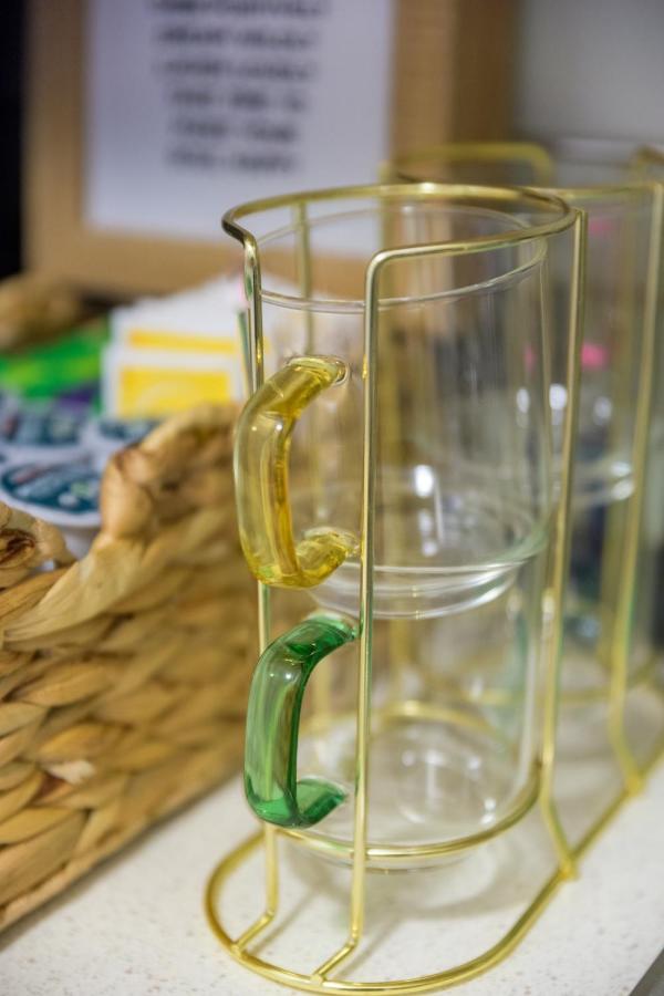 Charming and Cozy 1 Bedroom 1 Bathroom Guest Suite in Silverlake - 4