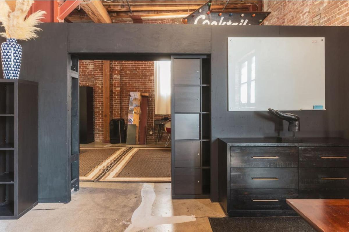 1400 square foot Arts District Warehouse Loft 1 bedroom 1 bathroom - 3