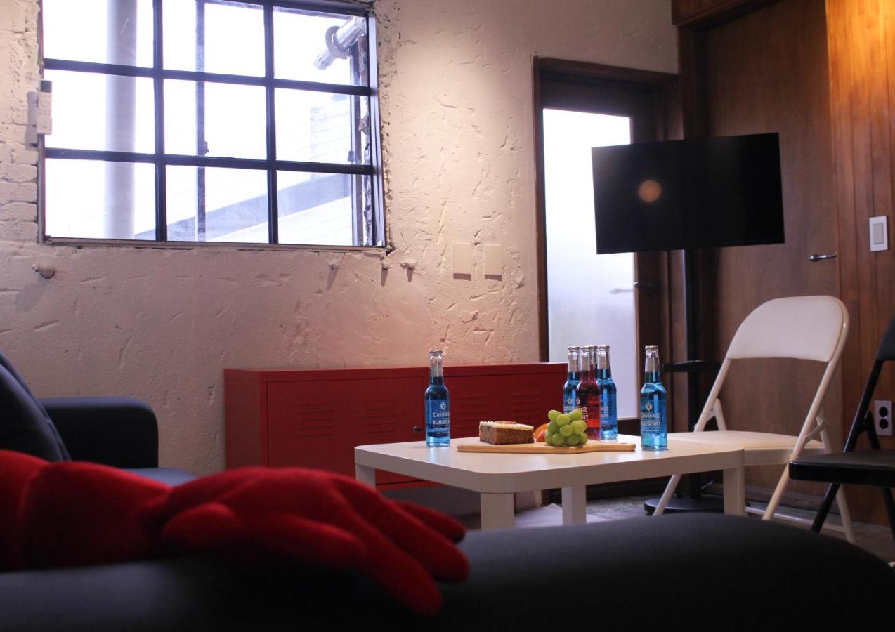 Central Hongdae Red Road Stay 4 Beds, Near Mangwon & Sangsu - 5