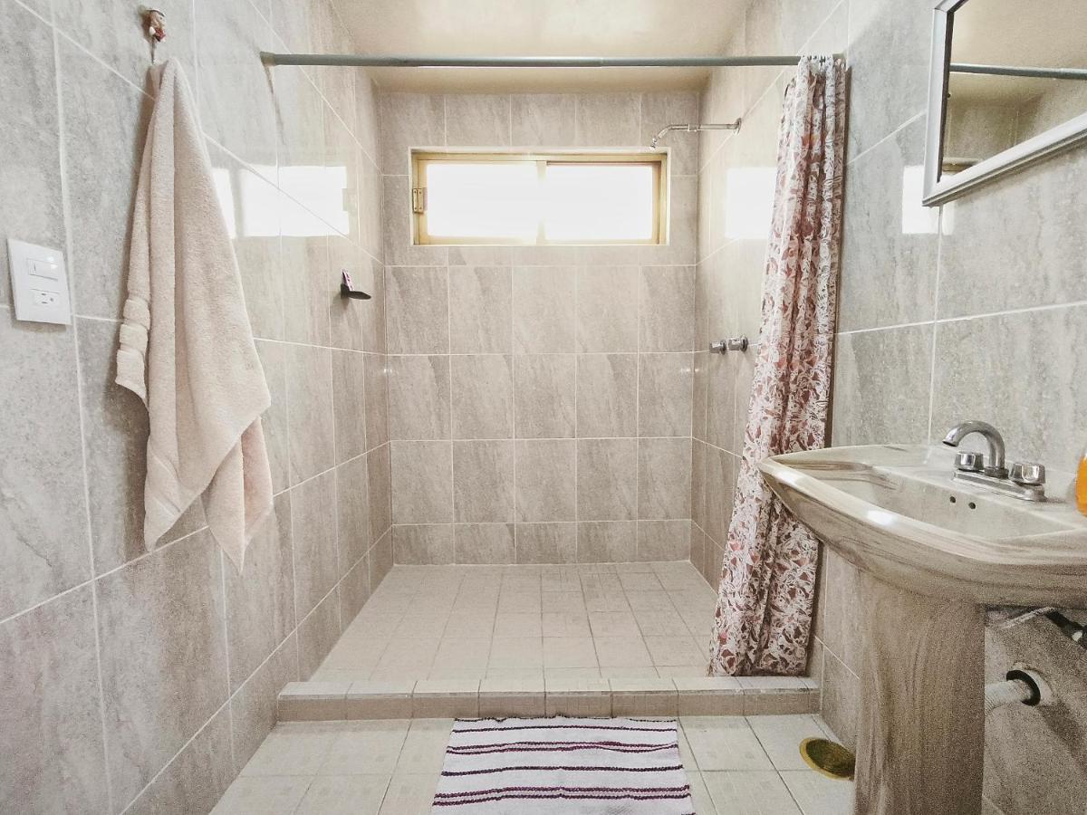 Cozy bedroom at 5 min Mexico City Airport T1 & T2 - 4