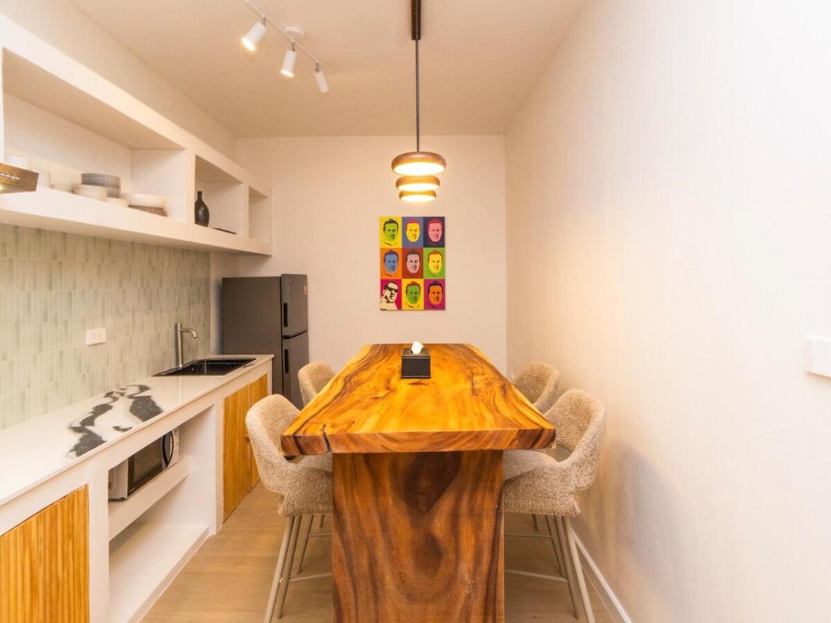 2 Bedrooms for 4 Guests with Kitchen at Heart of Sathorn - 2