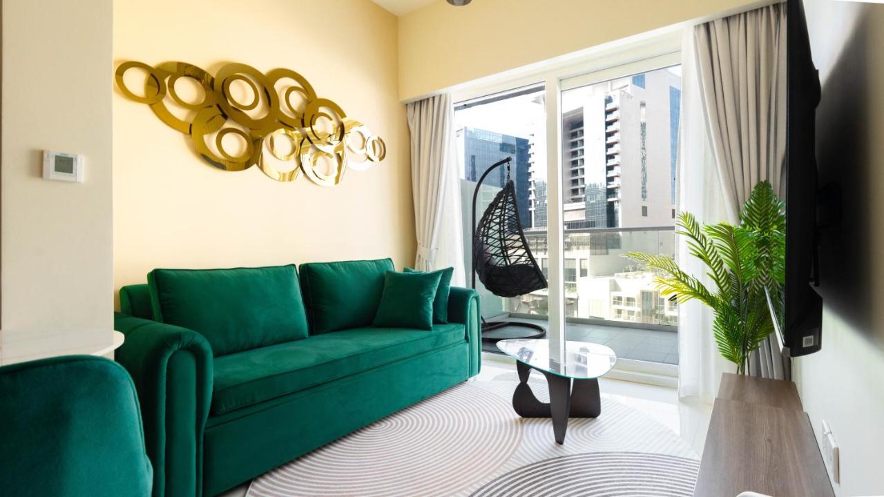 Keyrock Living - City view Luxury at Reva Residence - 2