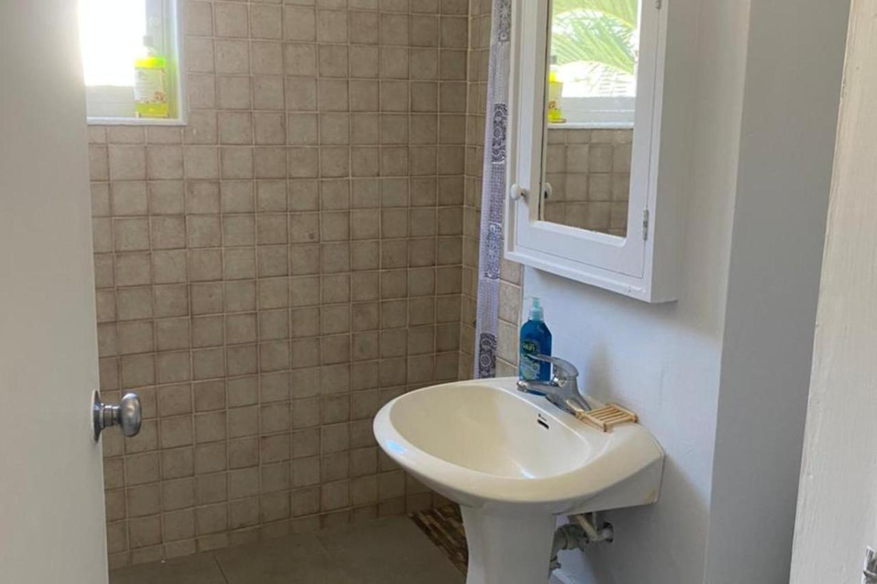 Oceanview Studio Apt w Pool Bar & Beach Access - 3