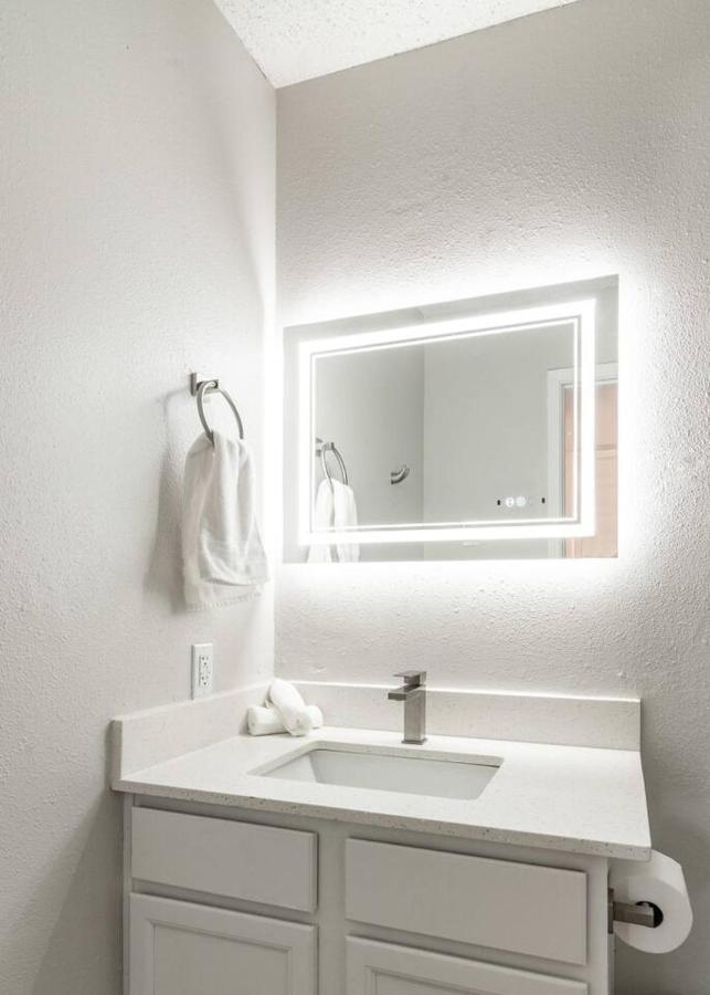 Stylish 1BR Corporate Suite - Austin - 3