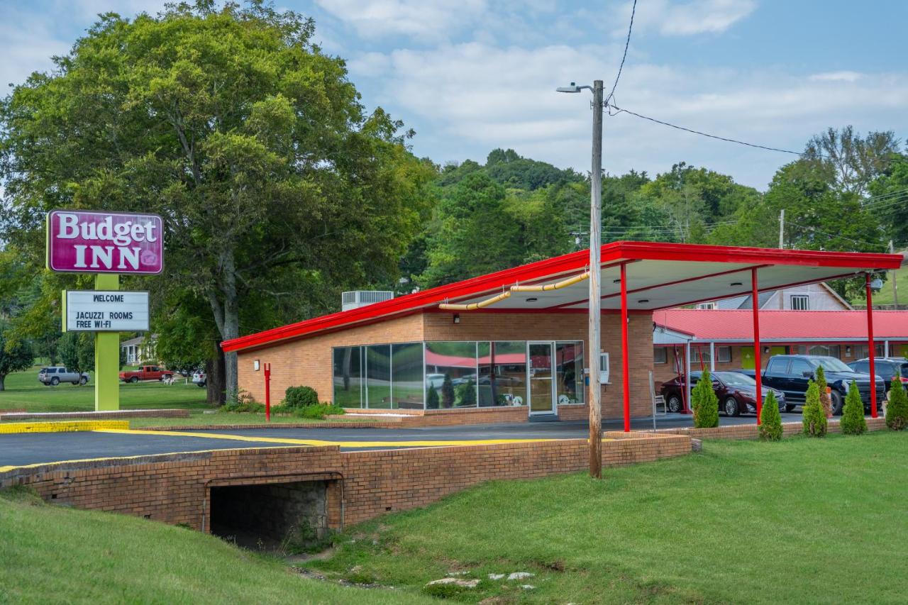 Budget Inn — photo 6