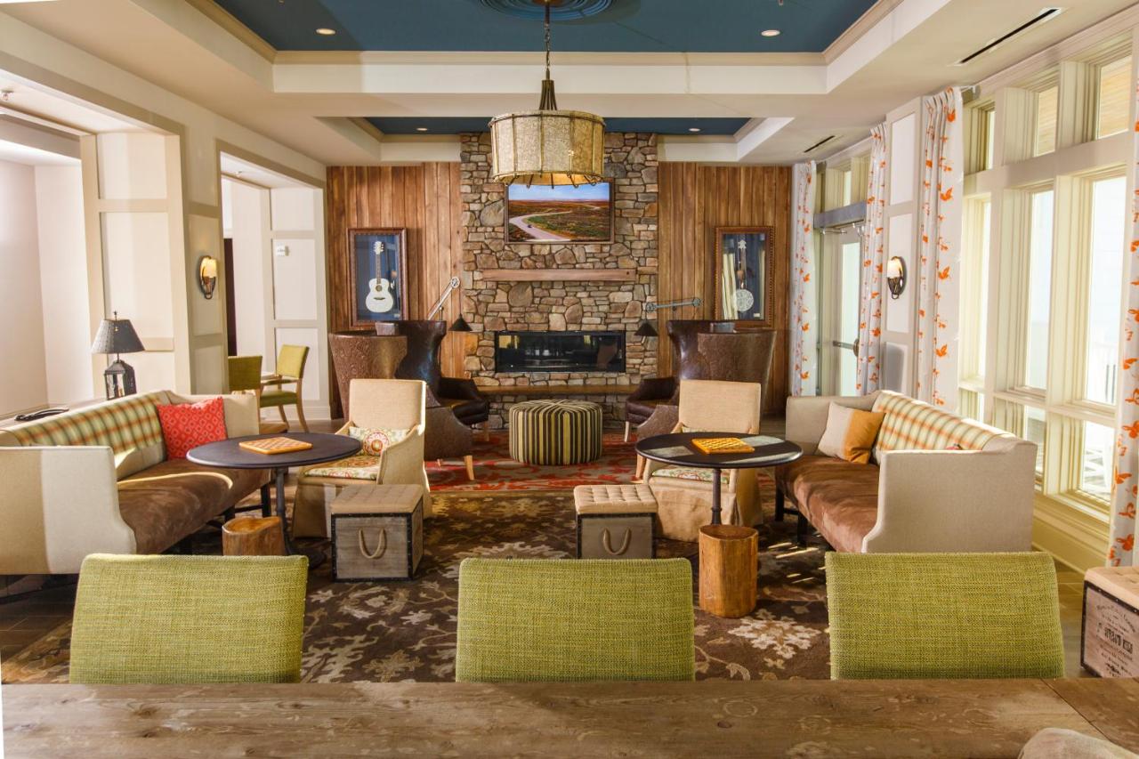 Dollywood's DreamMore Resort and Spa — photo 2