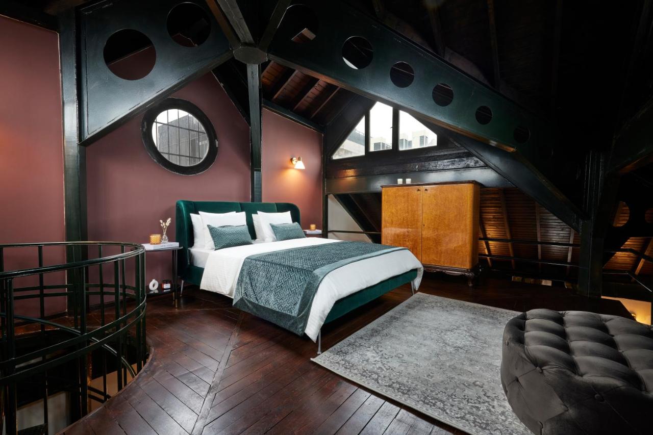 Taksim Square - Unique Loft for 12 Guests - 2