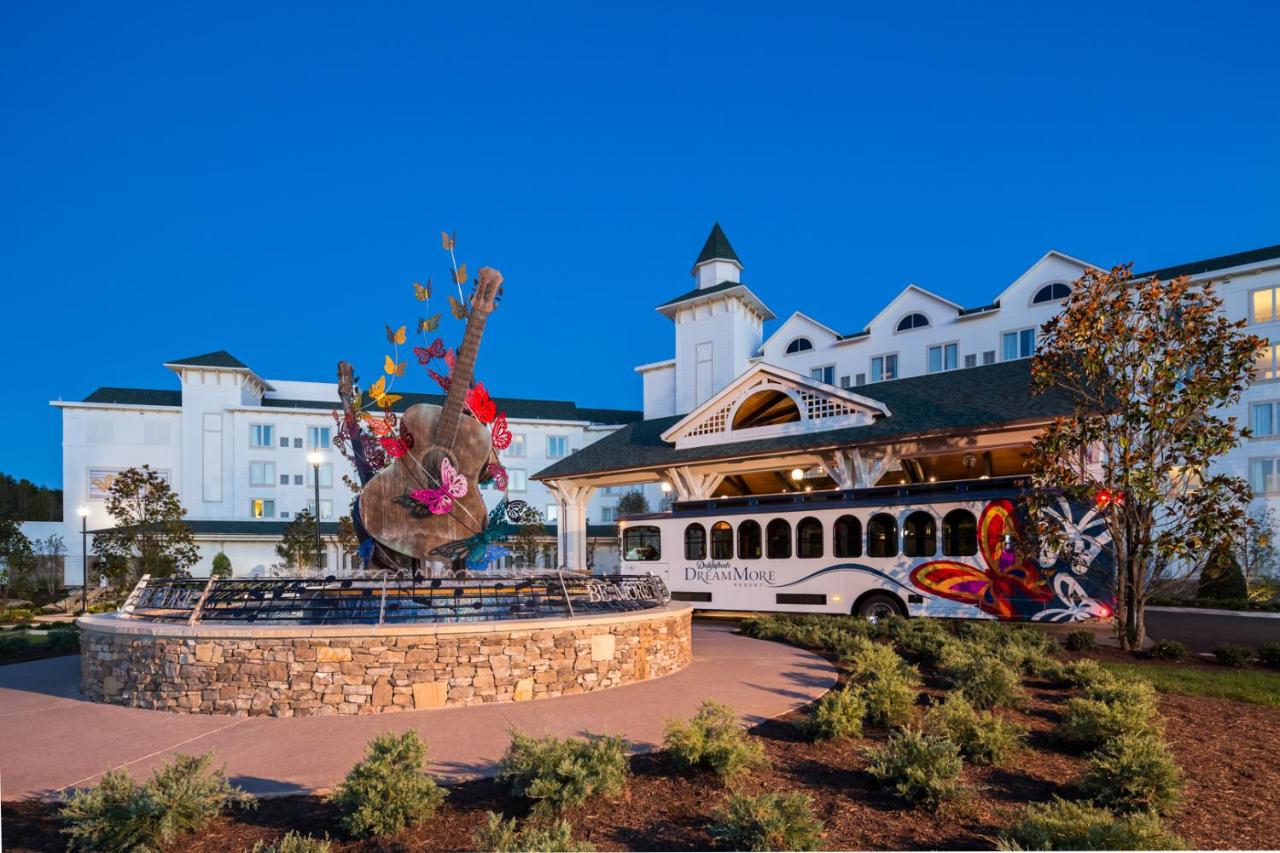 Dollywood's DreamMore Resort and Spa — photo 17