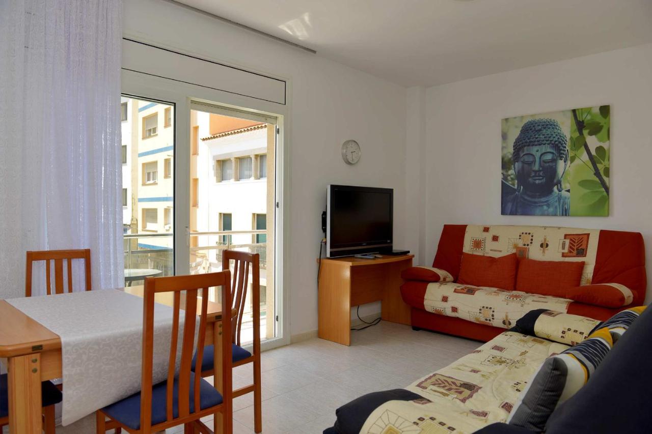 Tropic Seafront Apartments (Spanien Lloret de Mar) - Booking.com
