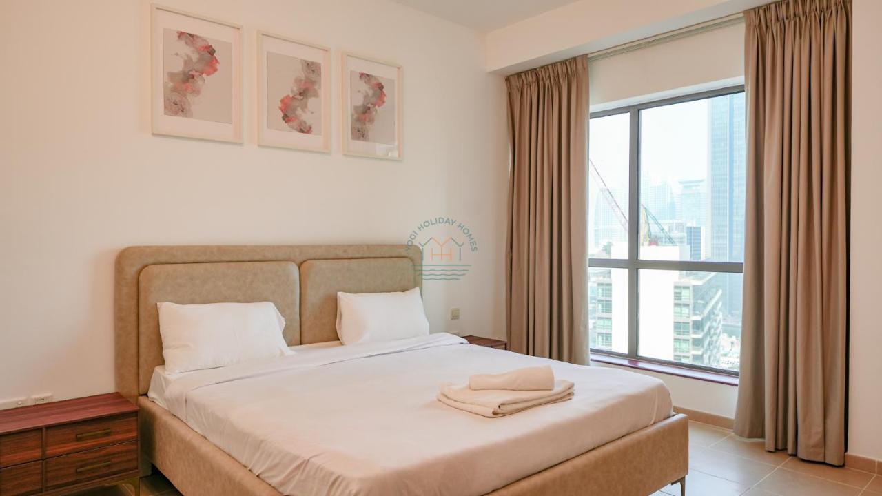 Yogi - 1BR Dual Balcony Marina and Sea View JBR - 2