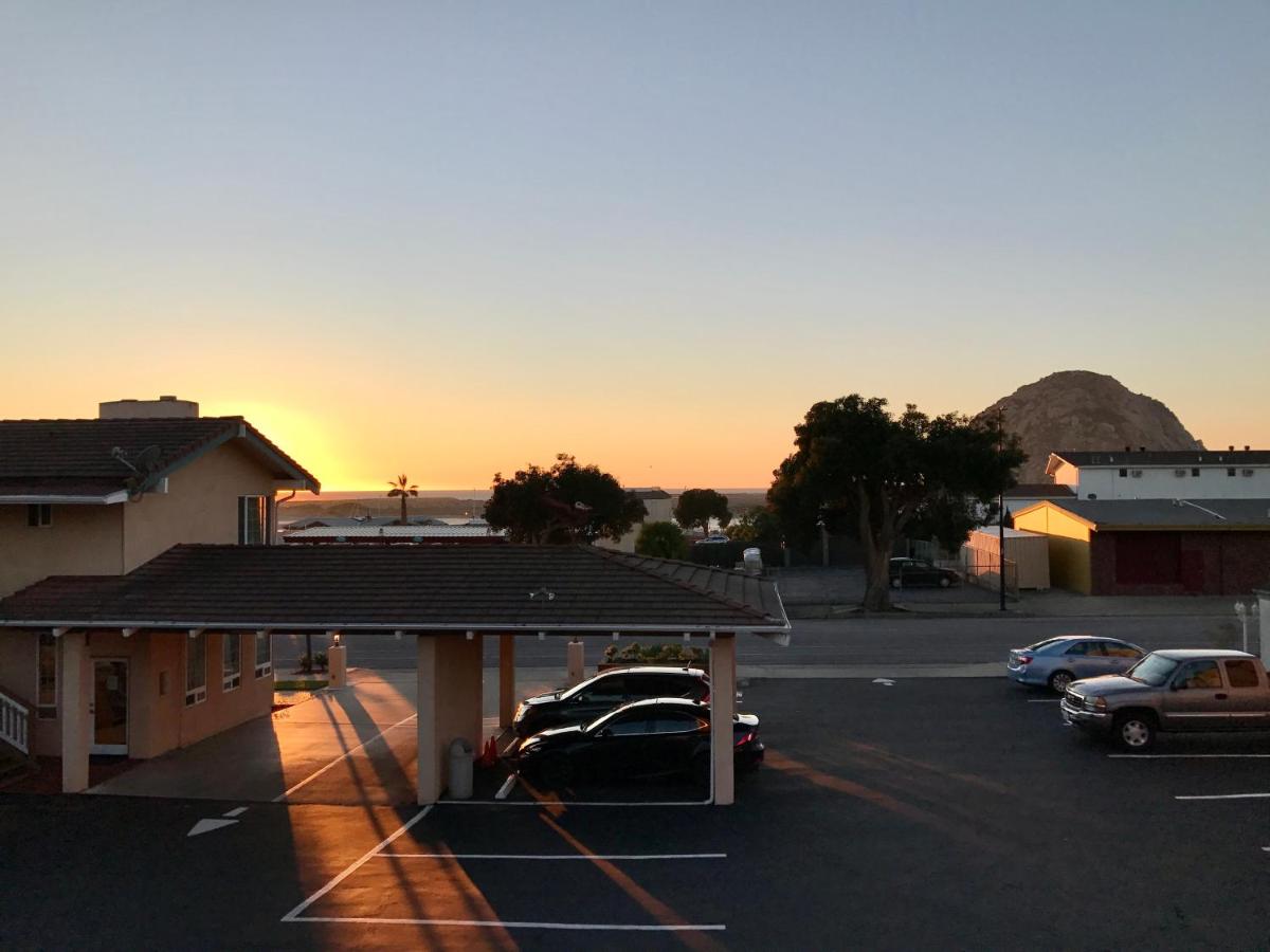 Avalon Inn Downtown Morro Bay — photo 21