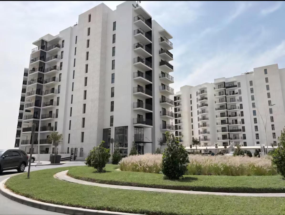 Lavish 2 BHK in Yas Island near Ferrari world and Sea world - 5